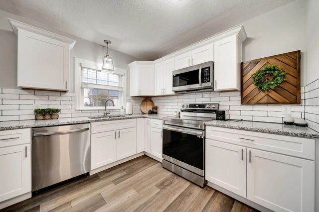618 Spencer Ave, Gallatin, TN 37066