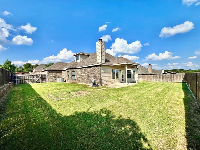 2122 Louis Trail, Weatherford, TX 76087