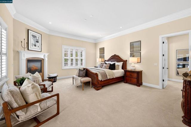 3 Brooktree Dr, Danville, CA 94506