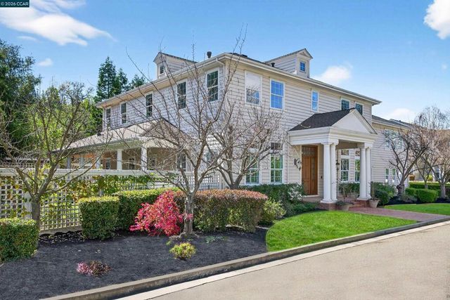 3 Brooktree Dr, Danville, CA 94506