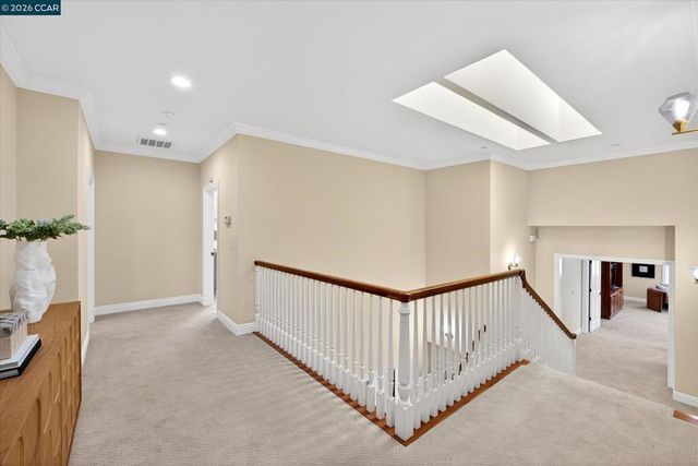 3 Brooktree Dr, Danville, CA 94506