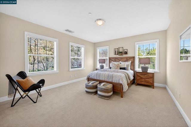 3 Brooktree Dr, Danville, CA 94506