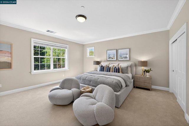 3 Brooktree Dr, Danville, CA 94506