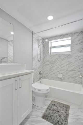 6000 N Ocean Blvd 5G, Lauderdale By The Sea, FL 33308