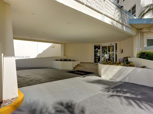 6000 N Ocean Blvd 5G, Lauderdale By The Sea, FL 33308