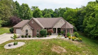 10019 Timbercreek Court, California, KY 41007