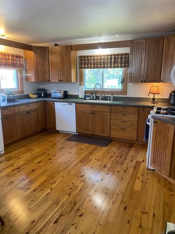 2010 Eleven Mile Road, Auburn, MI 48611