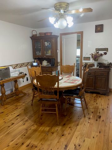 2010 Eleven Mile Road, Auburn, MI 48611