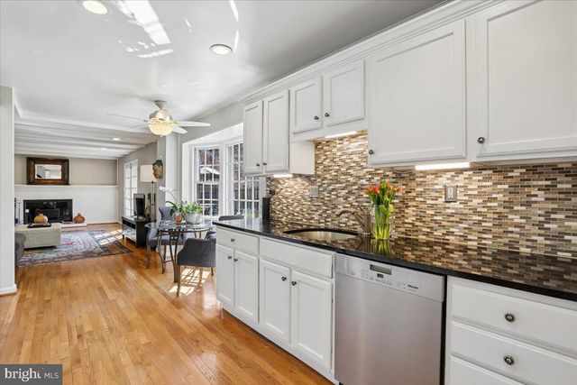 11804 STONEWOOD LN, North Bethesda, MD 20852