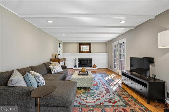 11804 STONEWOOD LN, North Bethesda, MD 20852