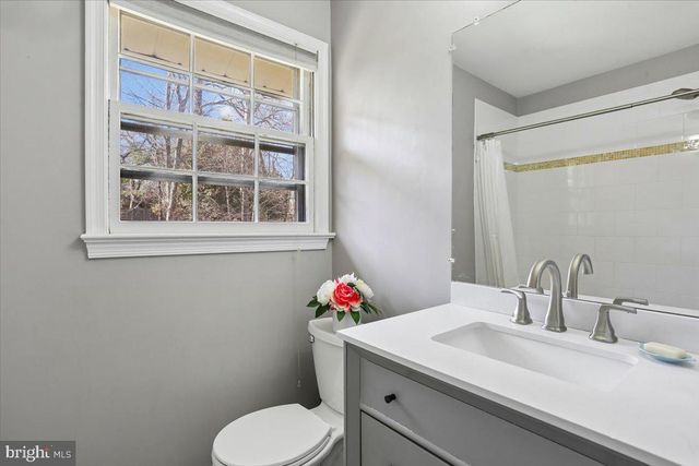 11804 STONEWOOD LN, North Bethesda, MD 20852