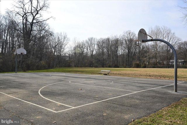 11804 STONEWOOD LN, North Bethesda, MD 20852