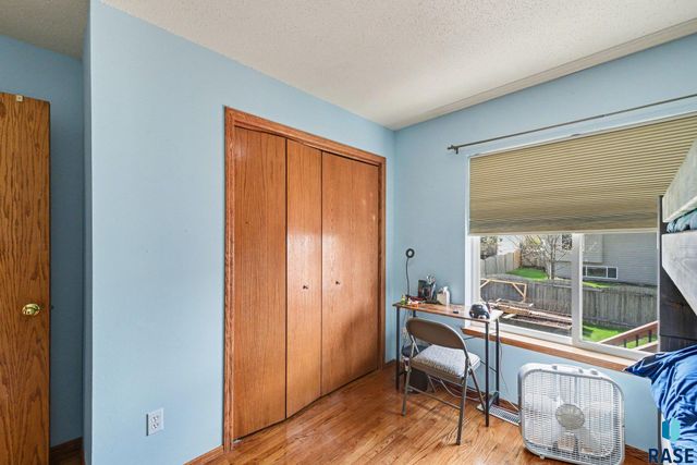7321 W 51st St Street, Sioux Falls, SD 57106