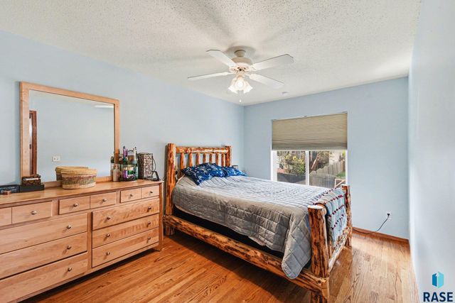 7321 W 51st St Street, Sioux Falls, SD 57106