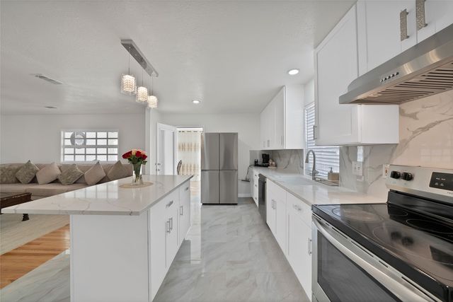 3608 Cattlebaron Drive, Fort Worth, TX 76262