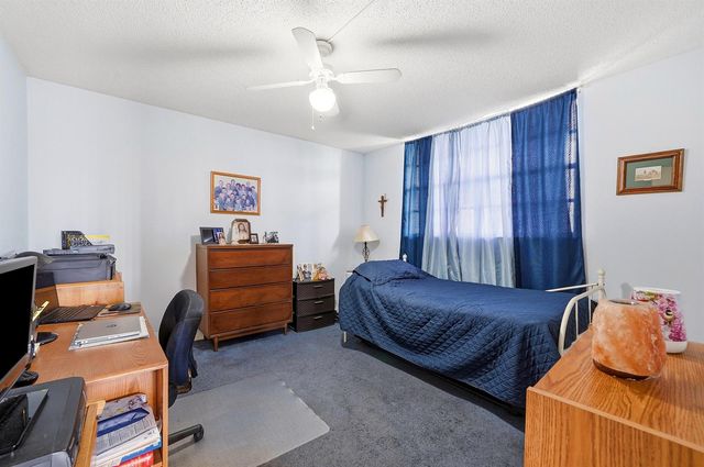 901 Colony Point Circle 523, Pembroke Pines, FL 33026
