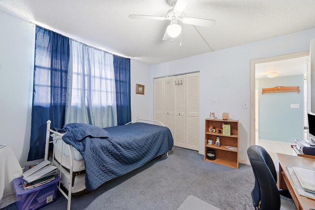 901 Colony Point Circle 523, Pembroke Pines, FL 33026