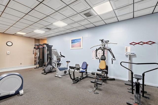 901 Colony Point Circle 523, Pembroke Pines, FL 33026