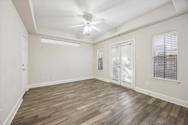 2422 Dorrington A, Houston, TX 77030