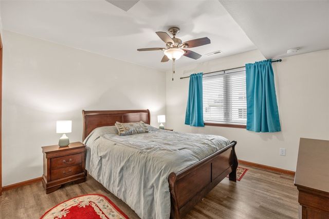 736 Croell Ave, Tiffin, IA 52340