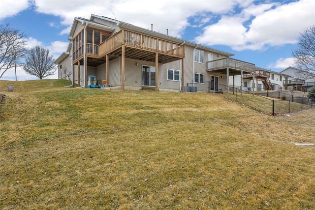 736 Croell Ave, Tiffin, IA 52340