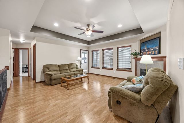 736 Croell Ave, Tiffin, IA 52340