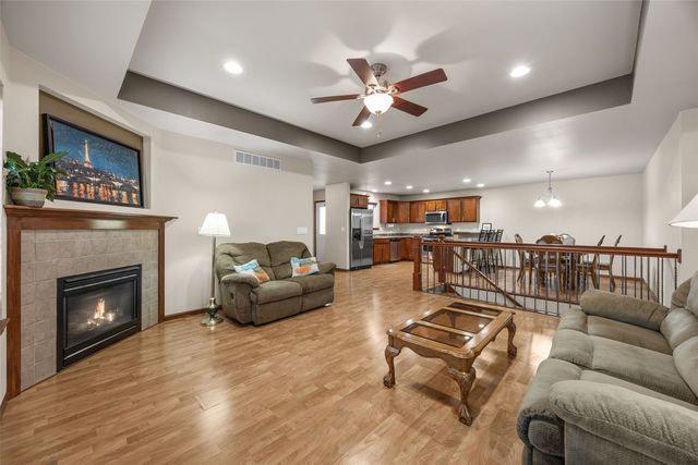 736 Croell Ave, Tiffin, IA 52340