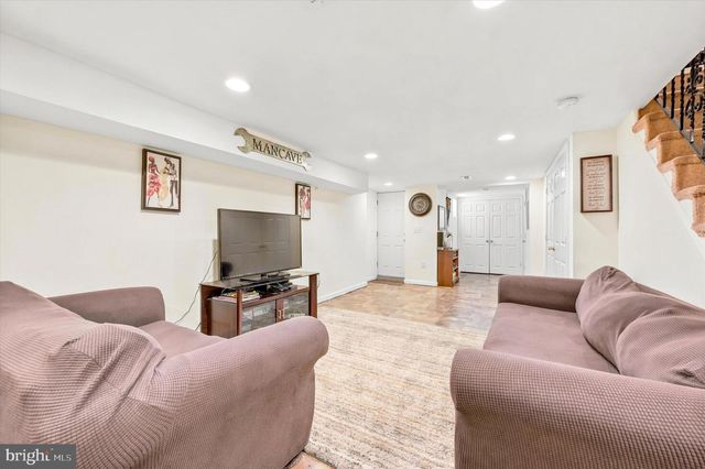 268 E JOHNSON ST, Philadelphia, PA 19144