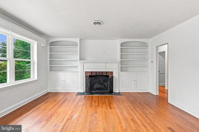 38 EVELYN AVE, Vineland, NJ 08360