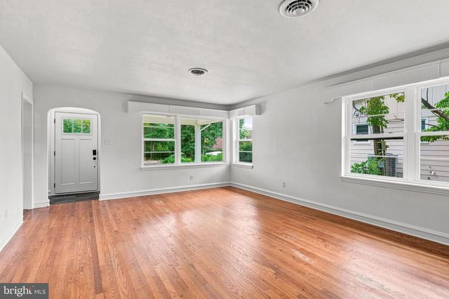 38 EVELYN AVE, Vineland, NJ 08360