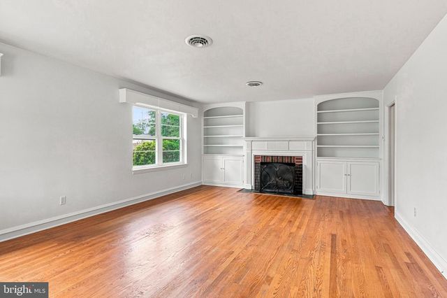 38 EVELYN AVE, Vineland, NJ 08360
