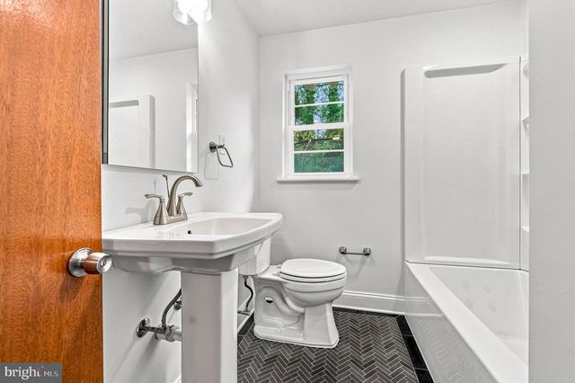 38 EVELYN AVE, Vineland, NJ 08360