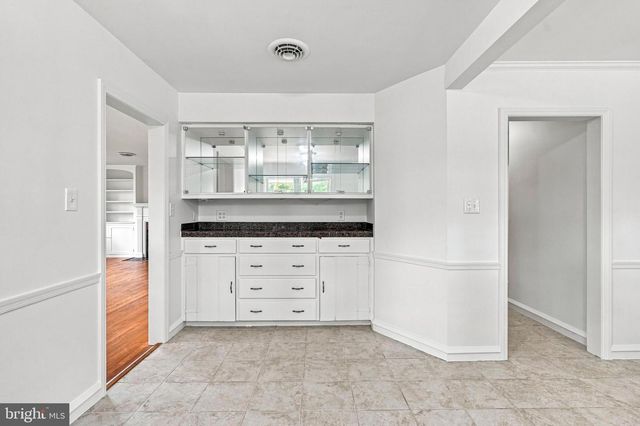 38 EVELYN AVE, Vineland, NJ 08360