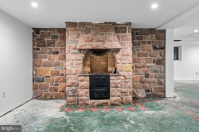 38 EVELYN AVE, Vineland, NJ 08360