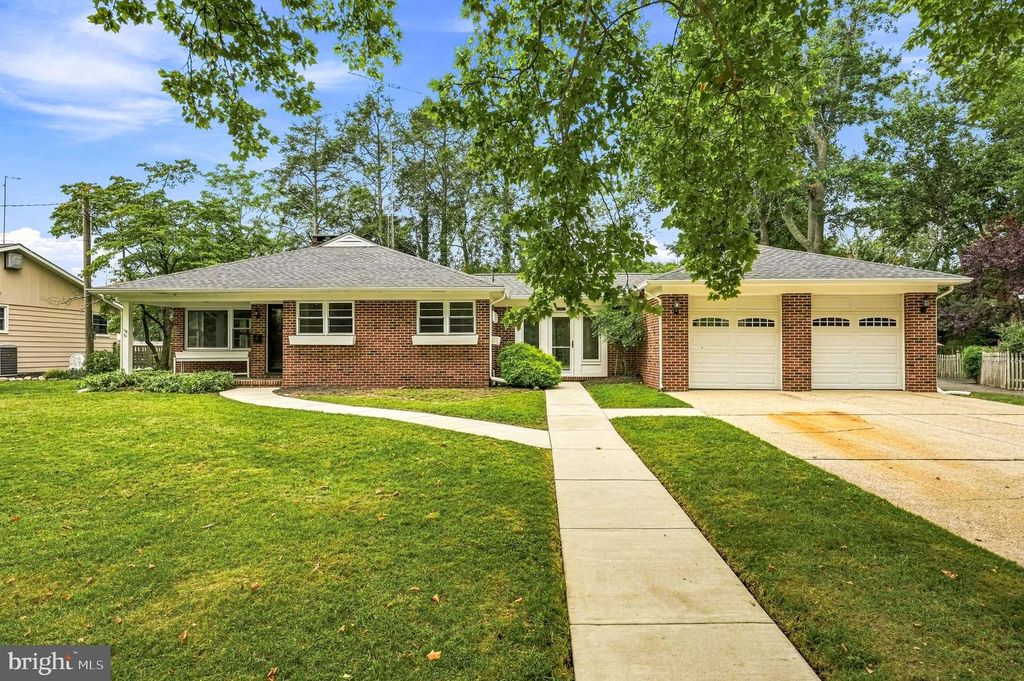 38 EVELYN AVE, Vineland, NJ 08360