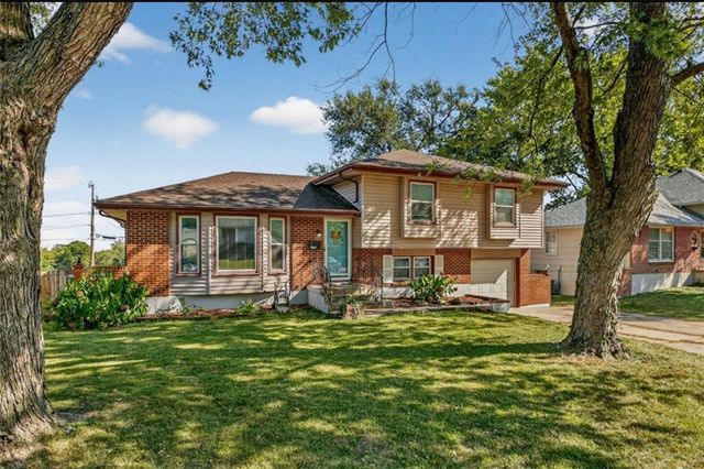 10501 Wallace Avenue, Kansas City, MO 64134