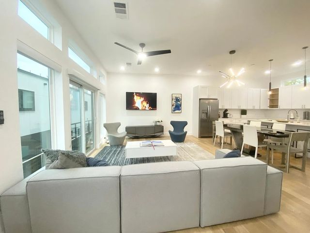 4223 Delano Place 103, Dallas, TX 75204