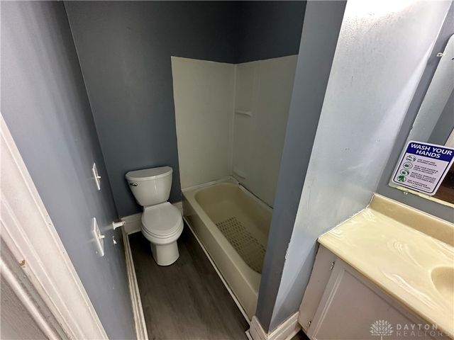 510 W Fairview Avenue, Dayton, OH 45405