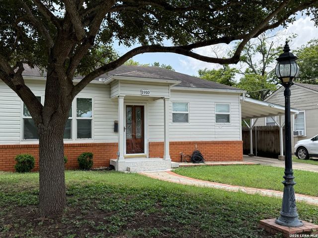 1910 MCKINLEY AVE, San Antonio, TX 78210