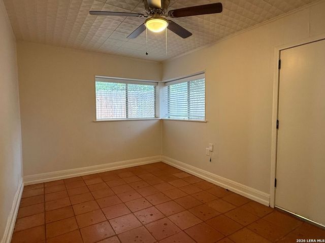1910 MCKINLEY AVE, San Antonio, TX 78210