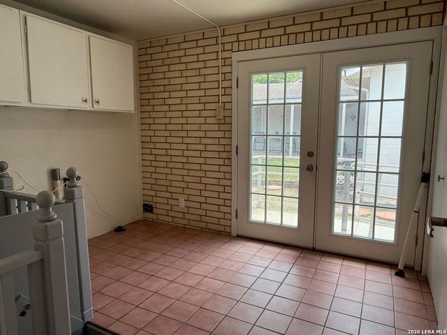 1910 MCKINLEY AVE, San Antonio, TX 78210