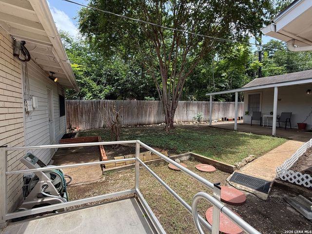 1910 MCKINLEY AVE, San Antonio, TX 78210