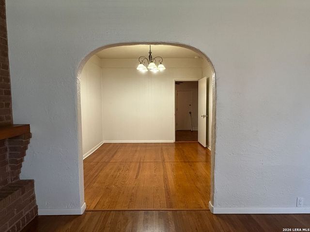 1910 MCKINLEY AVE, San Antonio, TX 78210