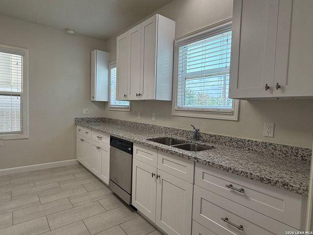 1910 MCKINLEY AVE, San Antonio, TX 78210