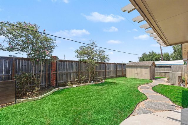 8111 Beaver Street, Baytown, TX 77523