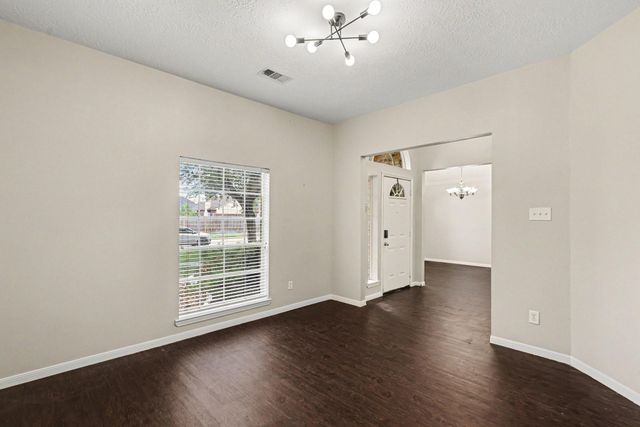 8111 Beaver Street, Baytown, TX 77523