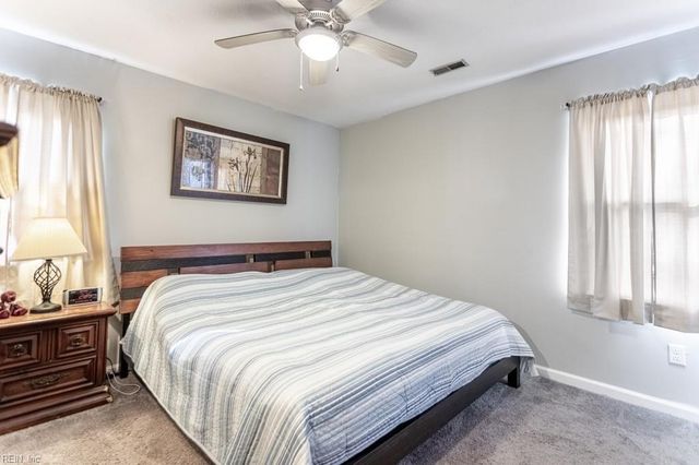 110 Wreck Shoal DR, Newport News, VA 23606