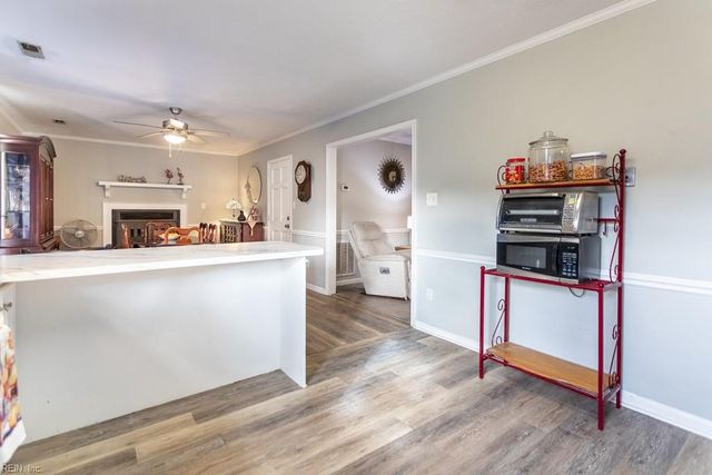 110 Wreck Shoal DR, Newport News, VA 23606