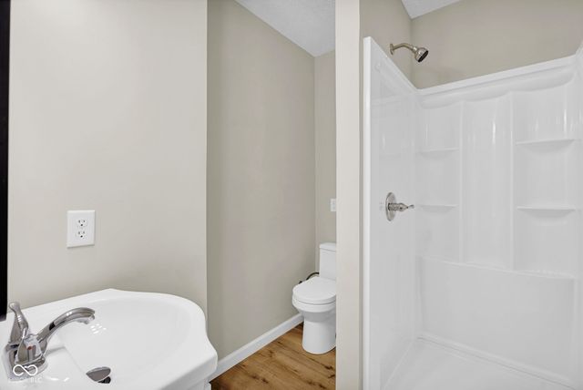 1413 Brookside Drive, Columbus, IN 47201