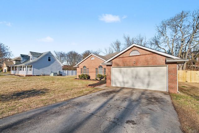 119 Tedder Blvd, Smyrna, TN 37167